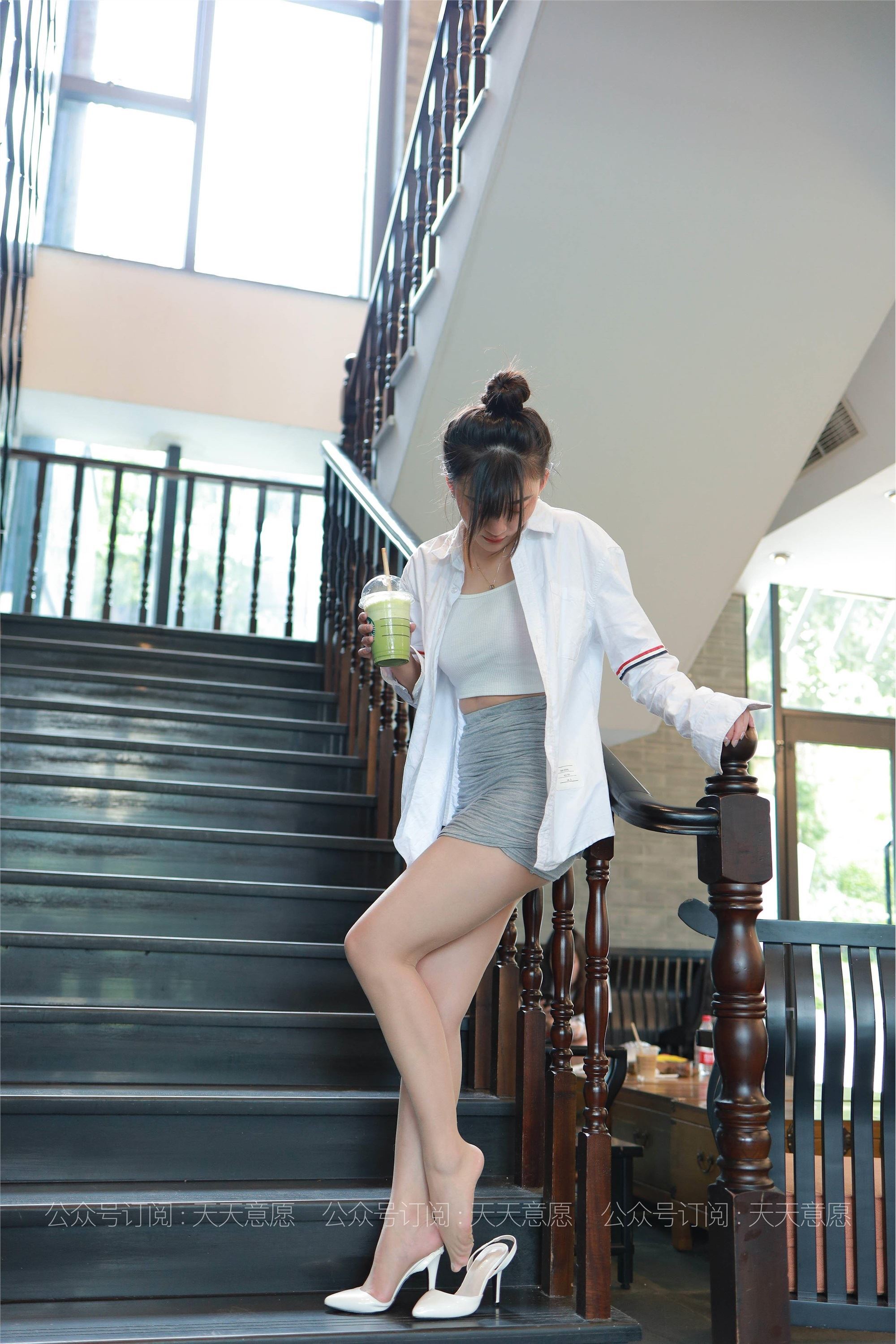 IESS异思趣向 - 模特：秋秋《性感包臀裙》